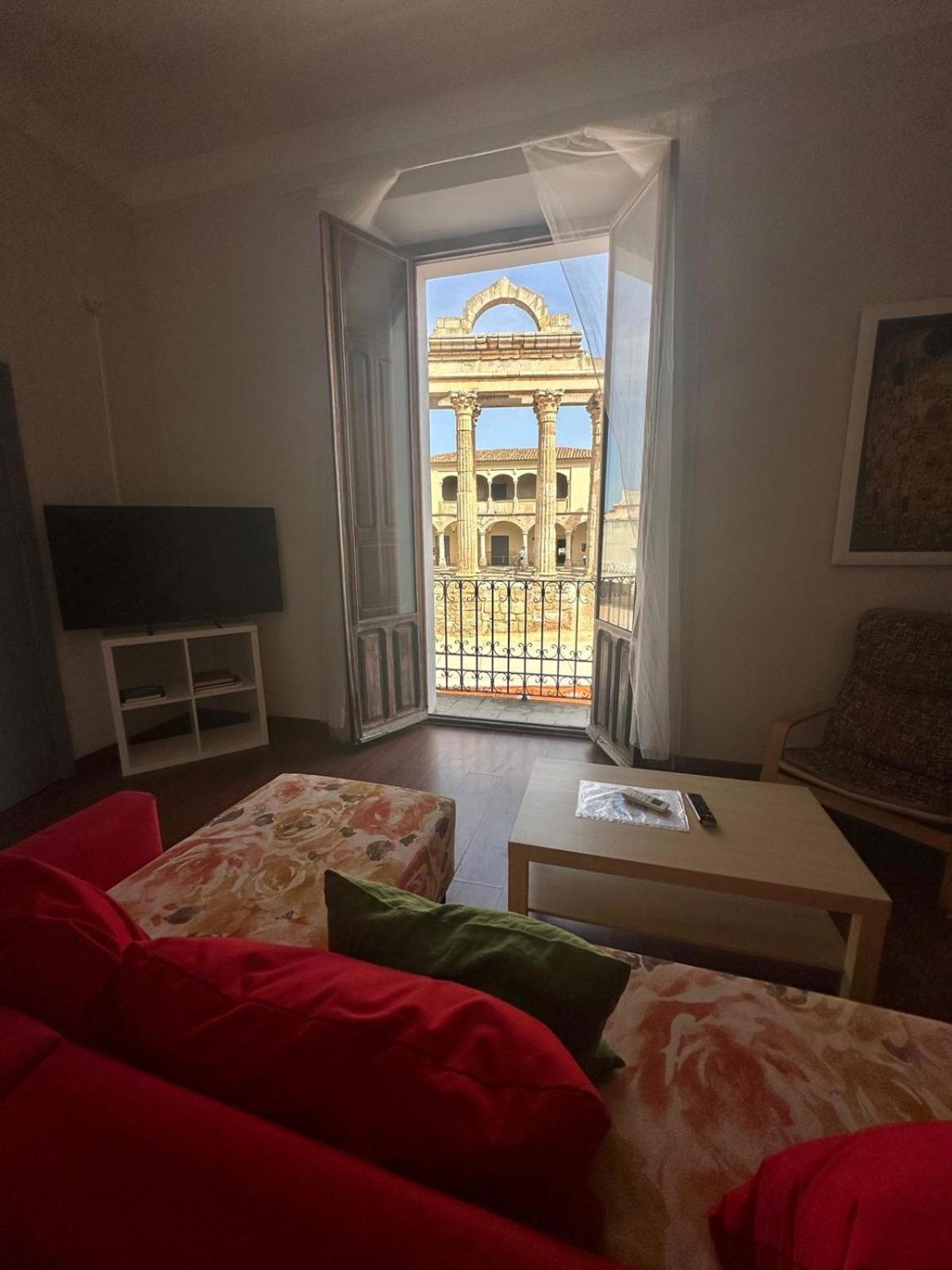 Apartamentos Templo Diana -Vistas Historicas- เมรีดา ภายนอก รูปภาพ