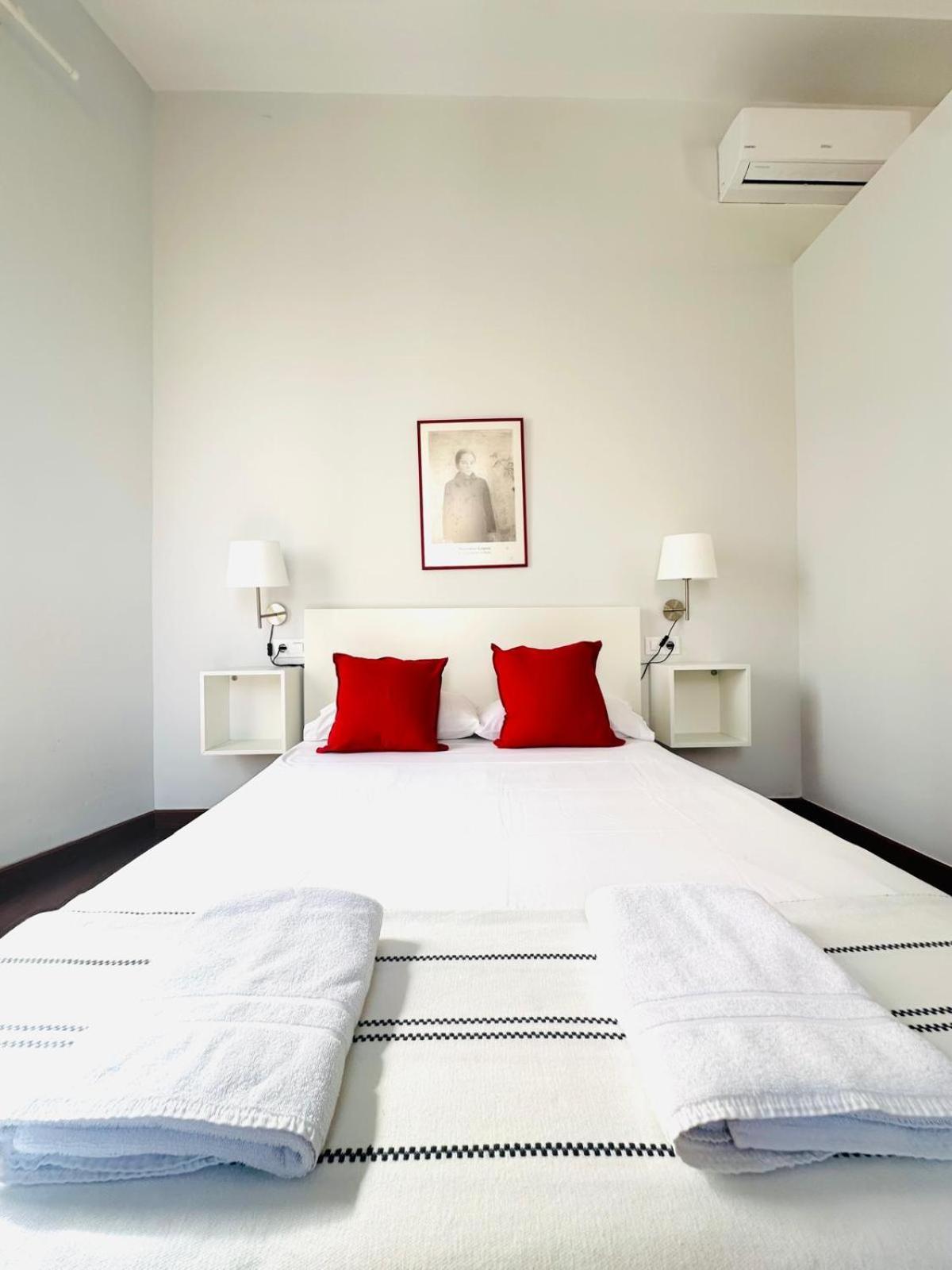 Apartamentos Templo Diana -Vistas Historicas- เมรีดา ภายนอก รูปภาพ