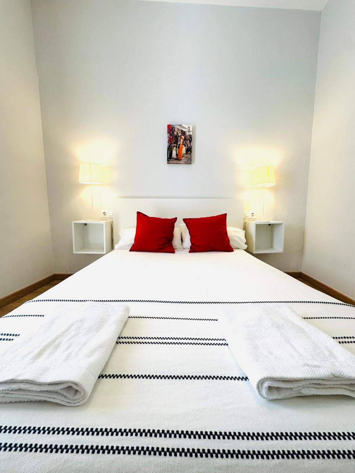 Apartamentos Templo Diana -Vistas Historicas- เมรีดา ภายนอก รูปภาพ