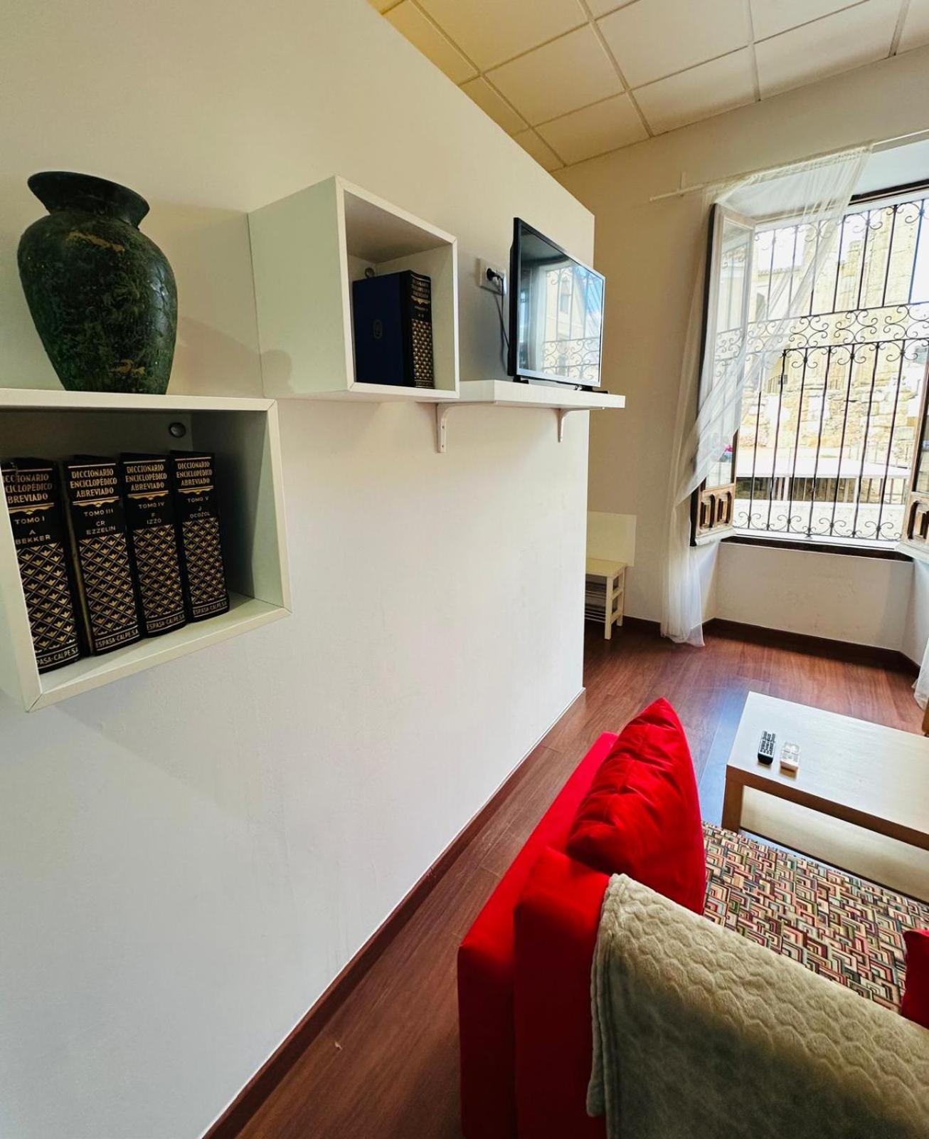 Apartamentos Templo Diana -Vistas Historicas- เมรีดา ภายนอก รูปภาพ