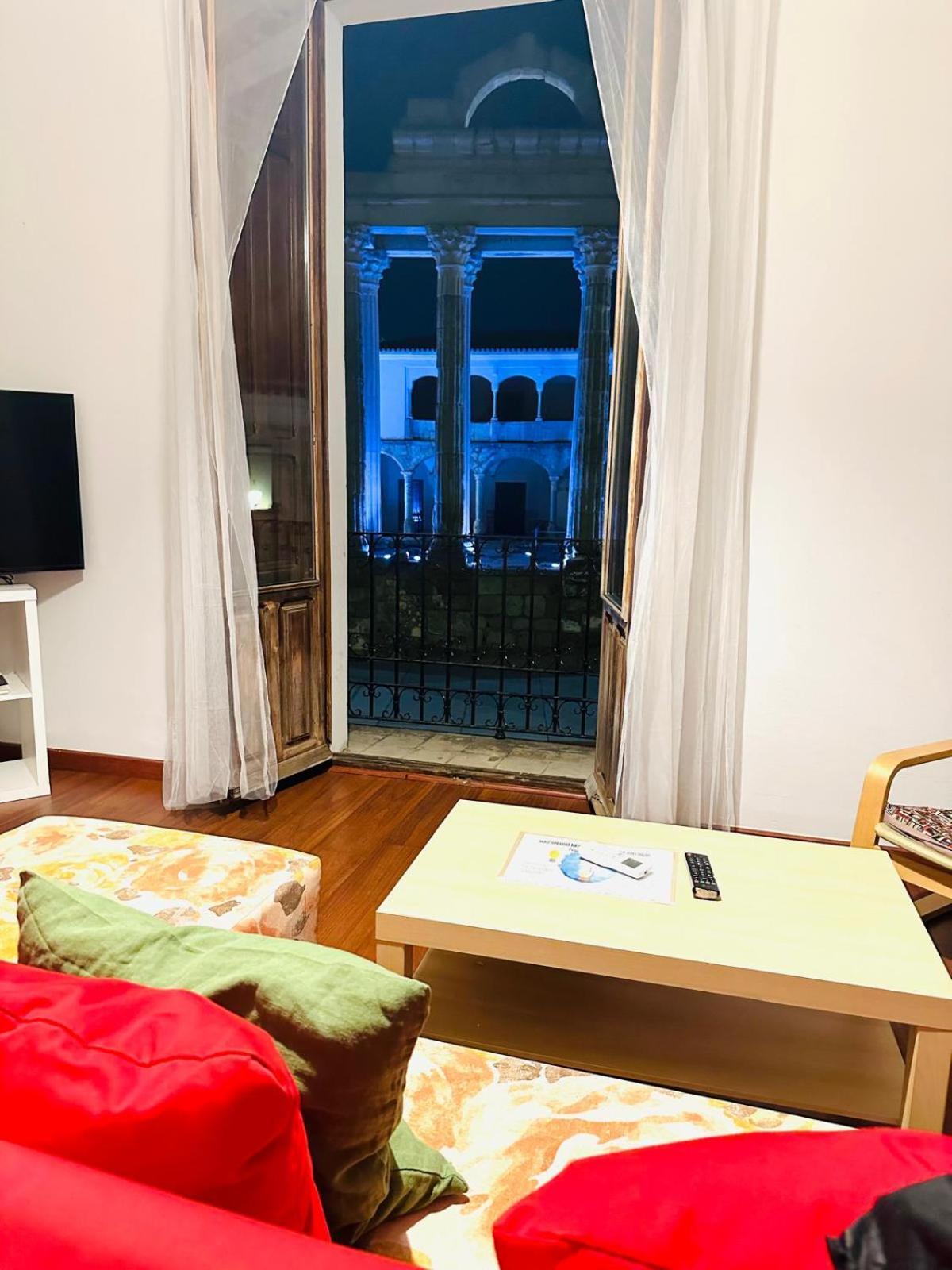 Apartamentos Templo Diana -Vistas Historicas- เมรีดา ภายนอก รูปภาพ