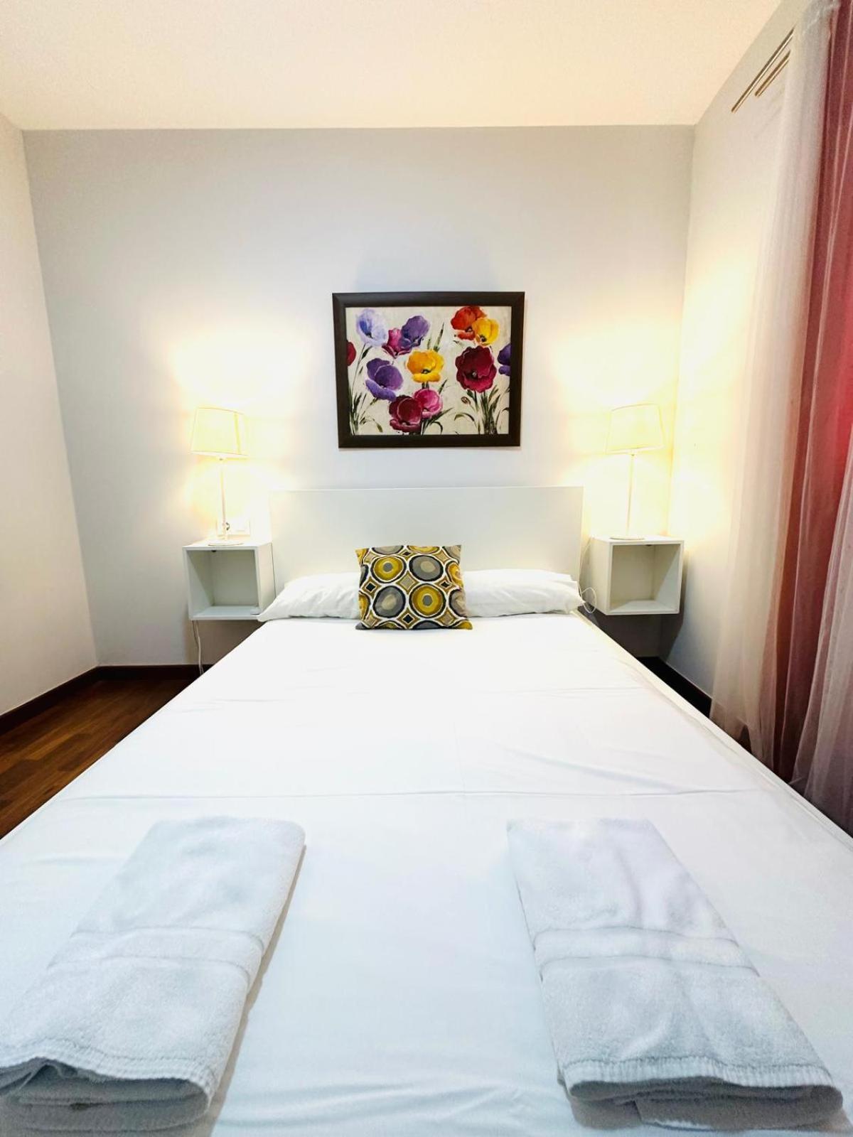 Apartamentos Templo Diana -Vistas Historicas- เมรีดา ภายนอก รูปภาพ